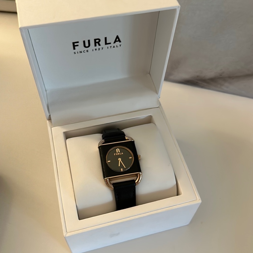 Rose gold and black leather Furla Watch